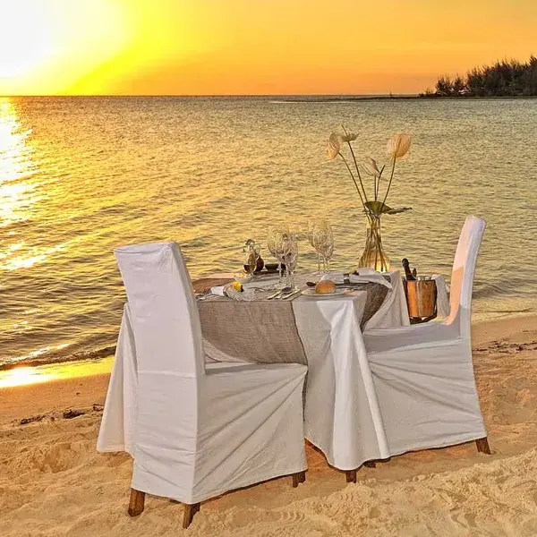 10 DAYS SAFARI & ZANZIBAR BEACH